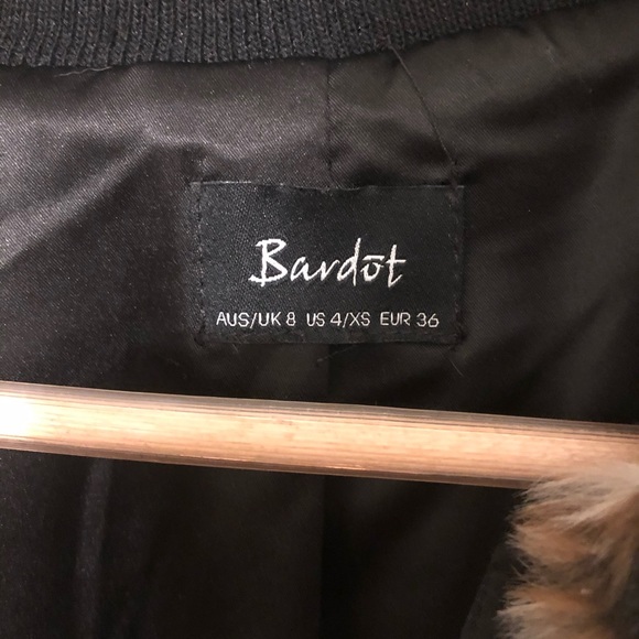 SOLD Bardot Leopard Short Coat XS - Picture 3 of 4